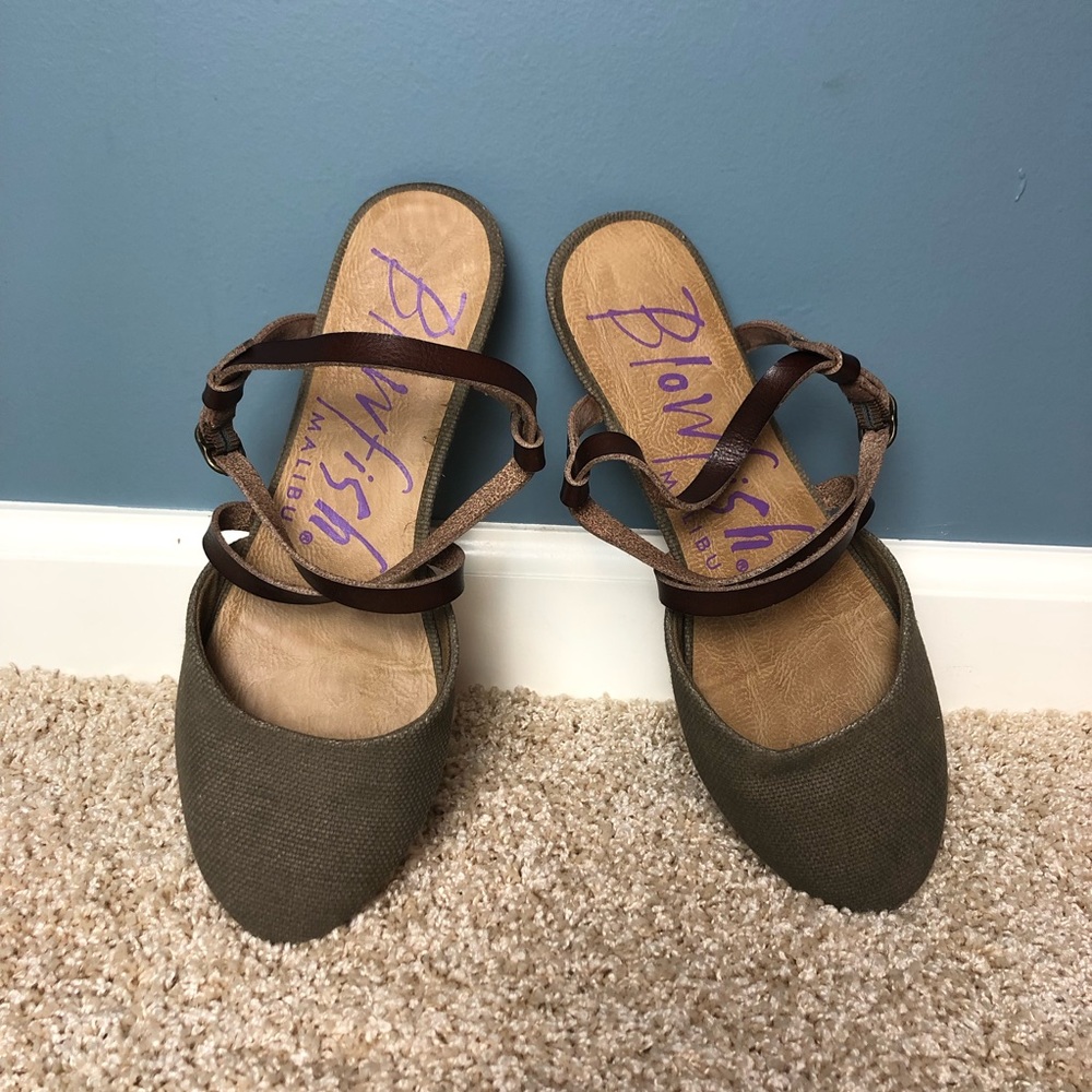 Blowfish Malibu summer flats 6.5